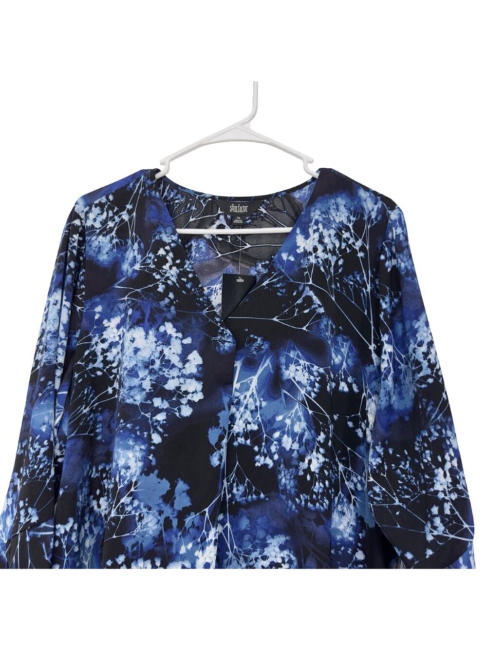 Slim Factor By Investments Womens Blue Floral V-Neck Pullover Blouse SZ XL NEW - Picture 13 of 13